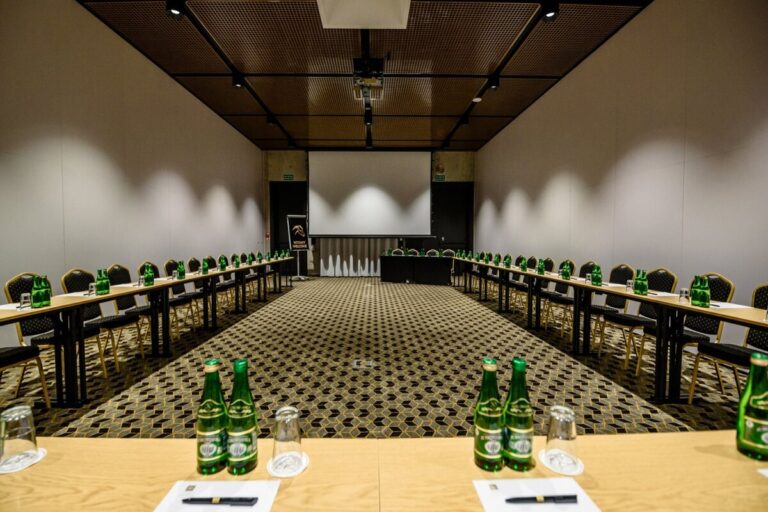 202105271456480 Zamek biskupi 01 1200x800 1 768x512