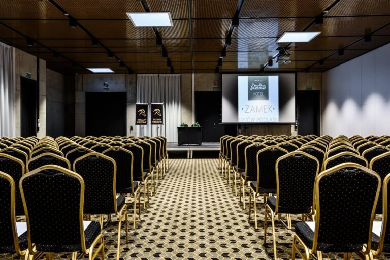 Sala losowicz 1200x800 1 768x512